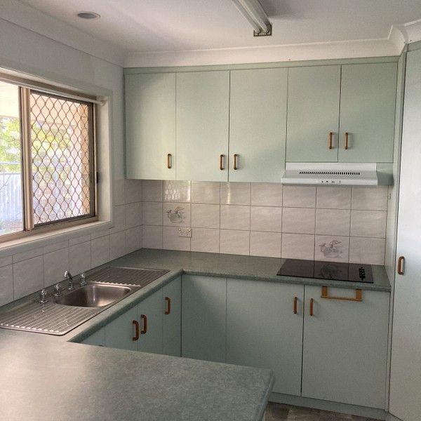 4 Walton Avenue, QLD 4390