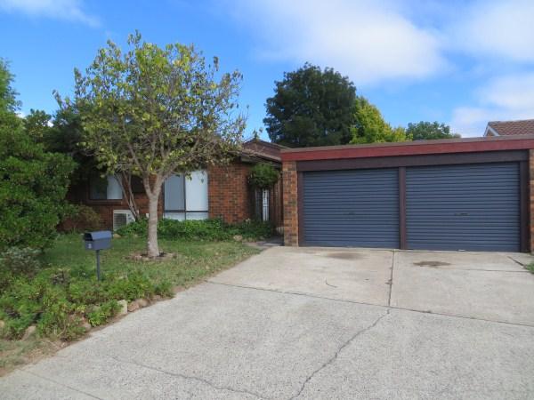 8 Tadgell Place, ACT 2615