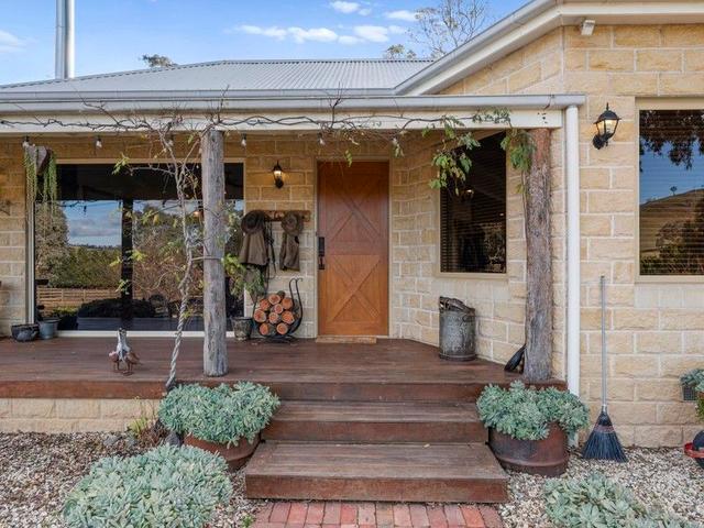 256 Dry Creek Road, VIC 3720