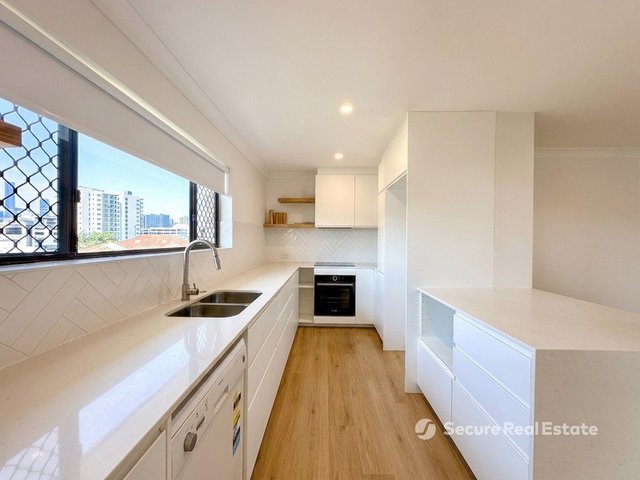 14/4 Sheehan Street, QLD 4064