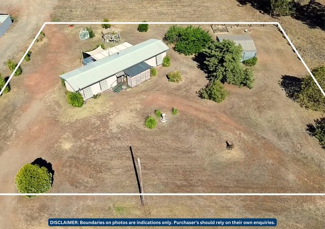 8 Grant Street, NSW 2702