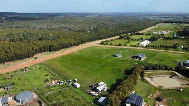 30 Reeves Road, WA 6324
