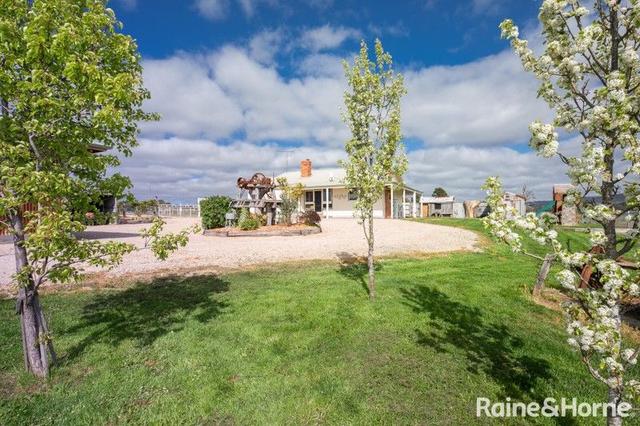 1937 Three Chain Road, VIC 3435