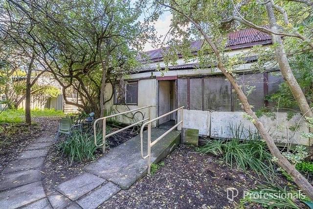 13 George Street, WA 6124