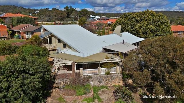 9 Gungurru Court, WA 6056