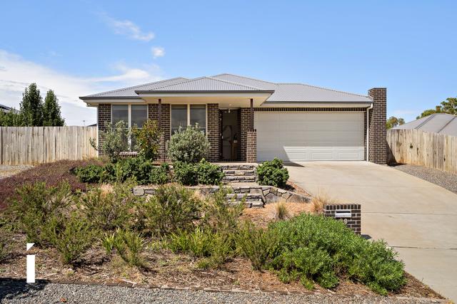 28 McClung Drive, NSW 2582