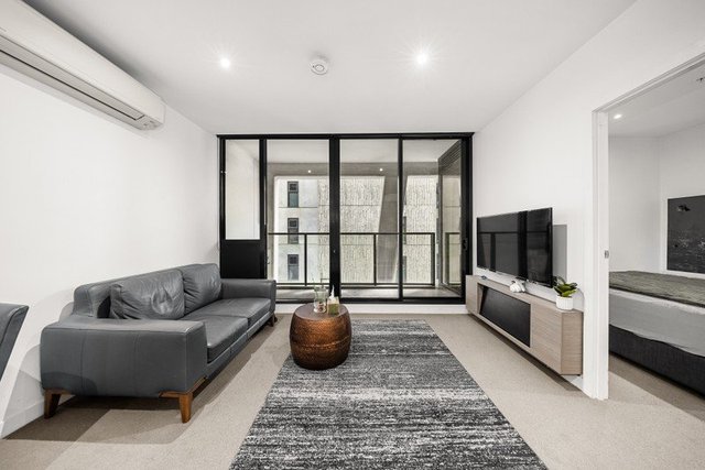1201/135 City Road, VIC 3006