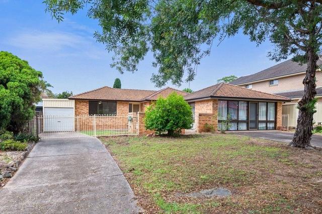 8 Monckton Place, NSW 2167