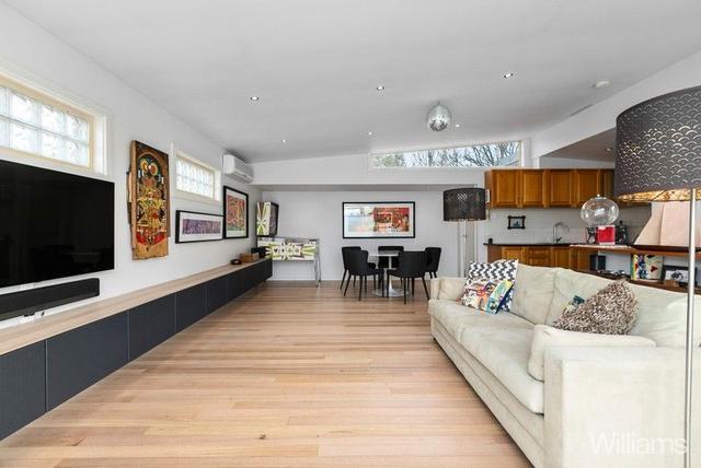 5 Deborah Lane, VIC 3015