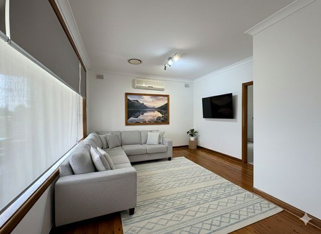 6 Lennox Street, NSW 2760