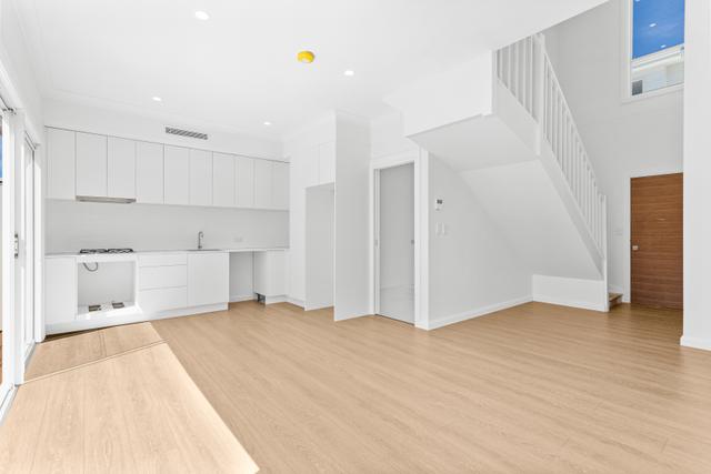 5/12 Barker Street, NSW 2519