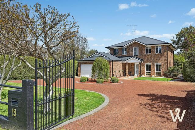 19 Crago Street, NSW 2582