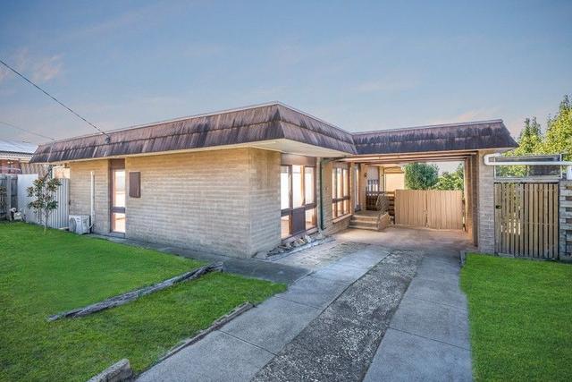 2 Hull Court, VIC 3216