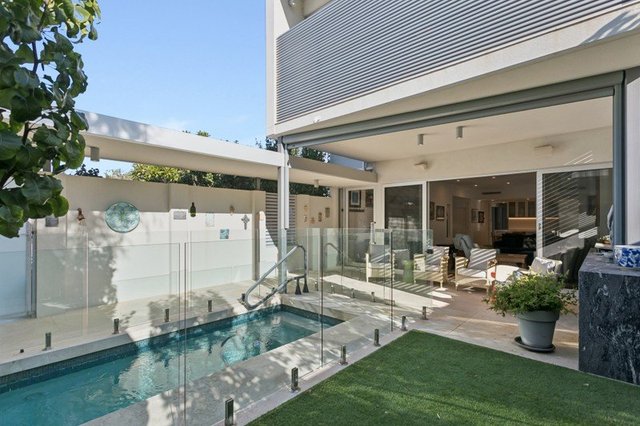 9B Freshwater Close, WA 6010