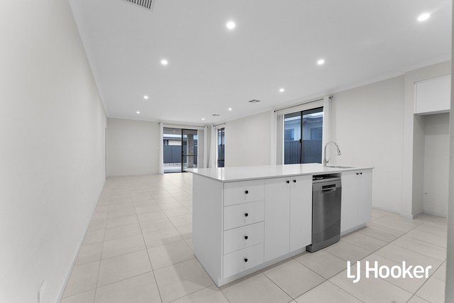 24 Irenic Road, WA 6110