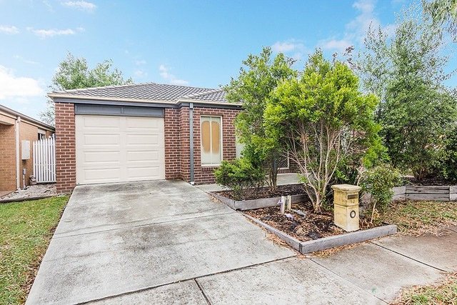 10 Maddock  Drive, VIC 3977