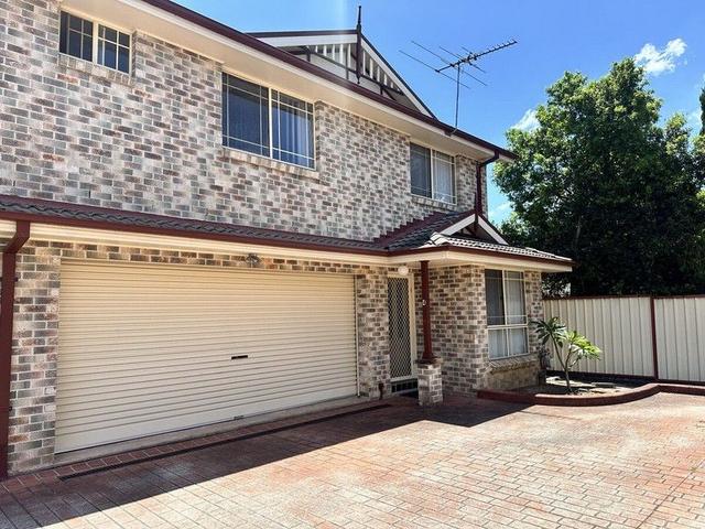 4/5 Gilmore Close, NSW 2745