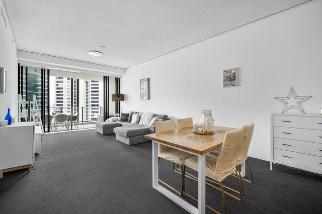 2403/22 Surf Parade, QLD 4218