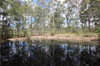 Acres with Dam Kundabung