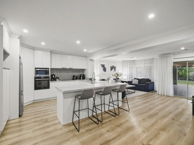 22 Maddison Circuit, VIC 3340