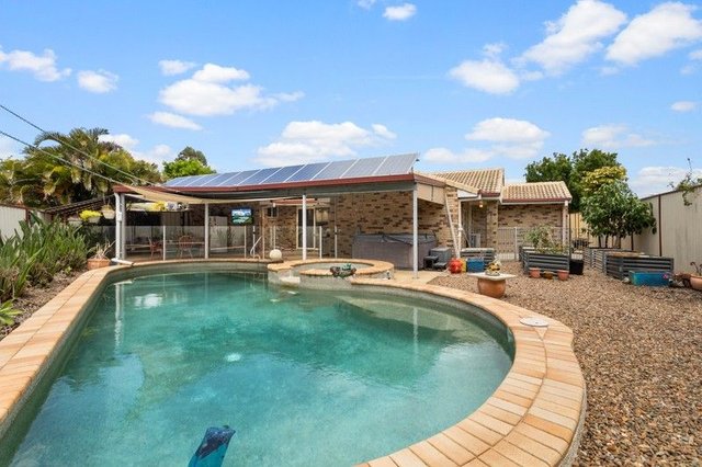 19 Canterbury Street, QLD 4017