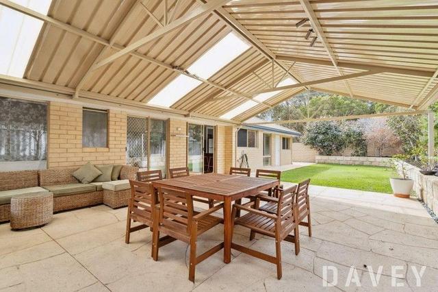 2 Sullivan Road, WA 6023
