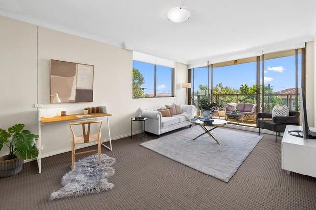 10/8-10 East Crescent Street, NSW 2060
