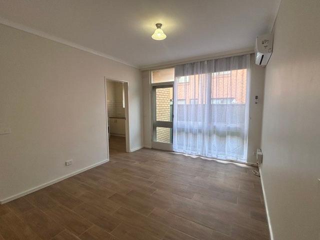 3/2 Howson Street, VIC 3055