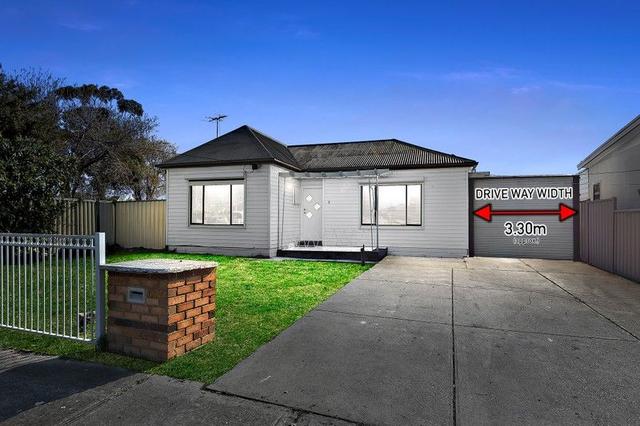 1 Manfred Avenue, VIC 3021