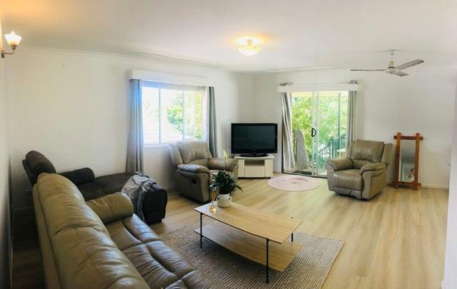 35 Twenty Fourth Avenue, QLD 4221