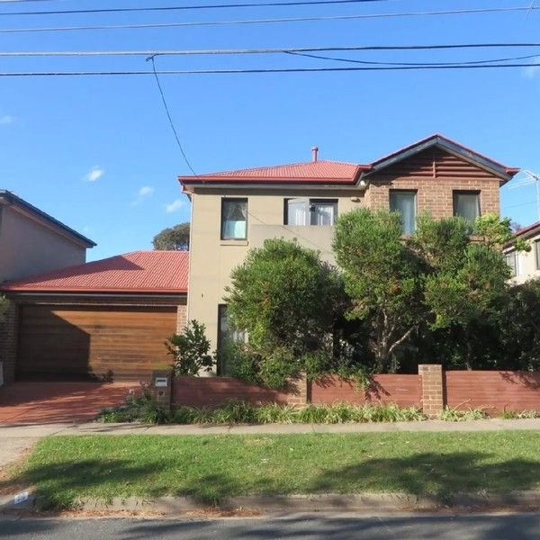 1/2 Keith Street, VIC 3195