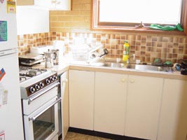 Kitchen (2011-07-21)