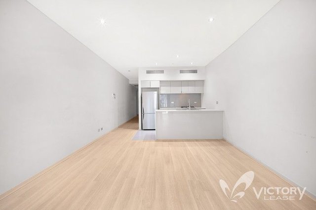 605/718 George  Street, NSW 2000