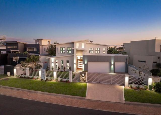 10 Regents Court, QLD 4216