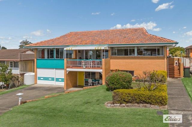 28 Streeton Parade, QLD 4053