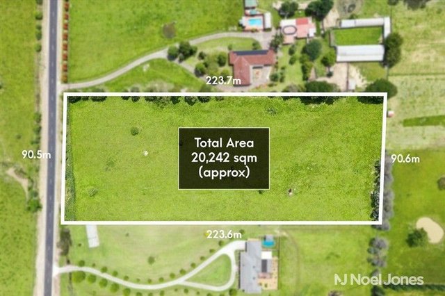 196 Edward Road, VIC 3116