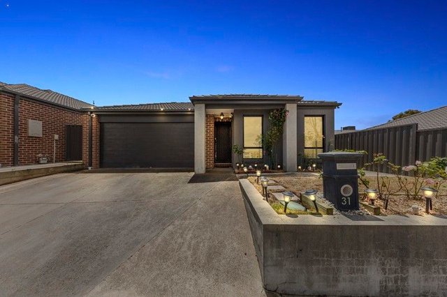 31 Superior Waters, VIC 3810