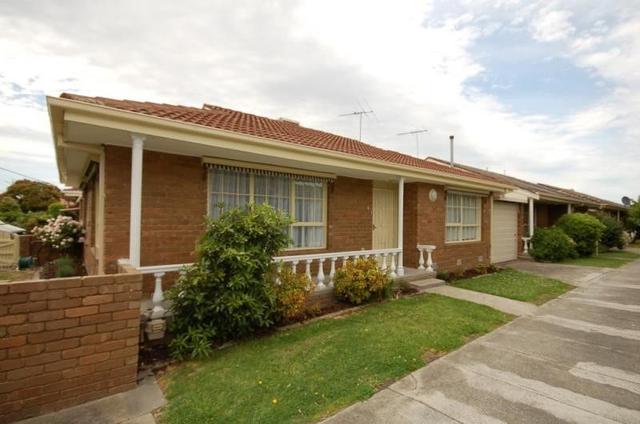 9/9 Coorigil Road, VIC 3163