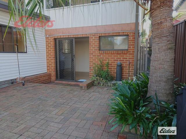 12A Pineview Avenue, NSW 2196