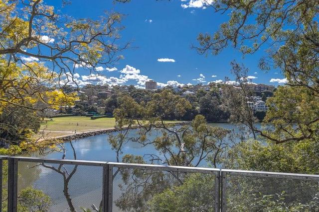 10 Gourlay Avenue, NSW 2093
