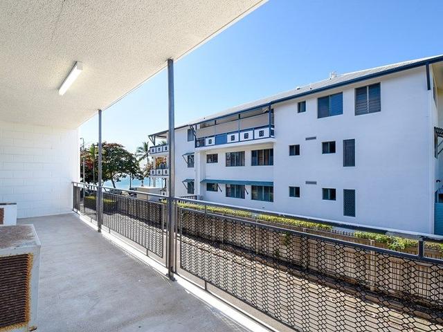 5/98 The Strand, QLD 4810