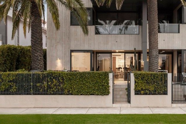 G04/35 Marine Parade, VIC 3182