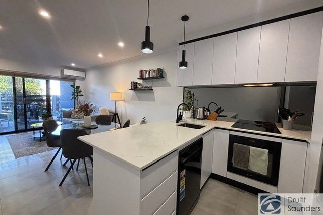 2/44 Odin Rd., WA 6018