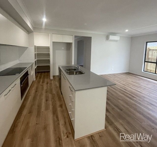 15 Bluff Street, QLD 4306