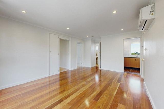 17/28-30 Cumming Street, VIC 3055