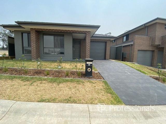 36 Vito Glade, NSW 2765