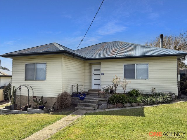 28 Iris Street, NSW 2632