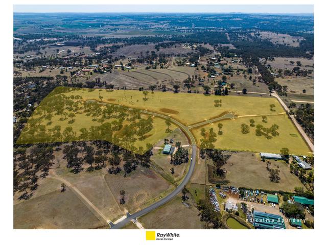16 Flora Place, NSW 2360