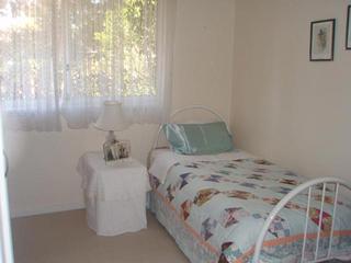 Bed 2 (2007-04-16)