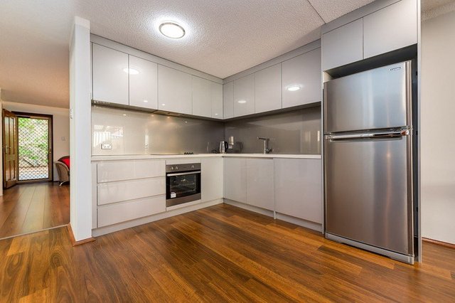 1/39 Sherwood Street, WA 6051